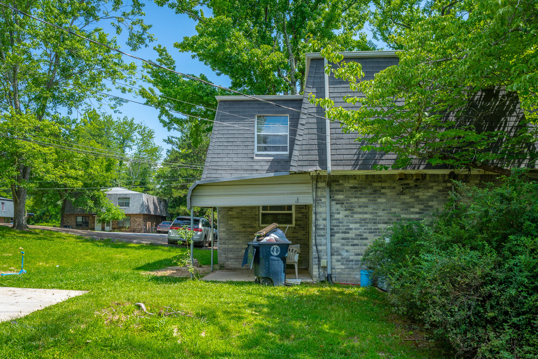 3634 Helen Lane