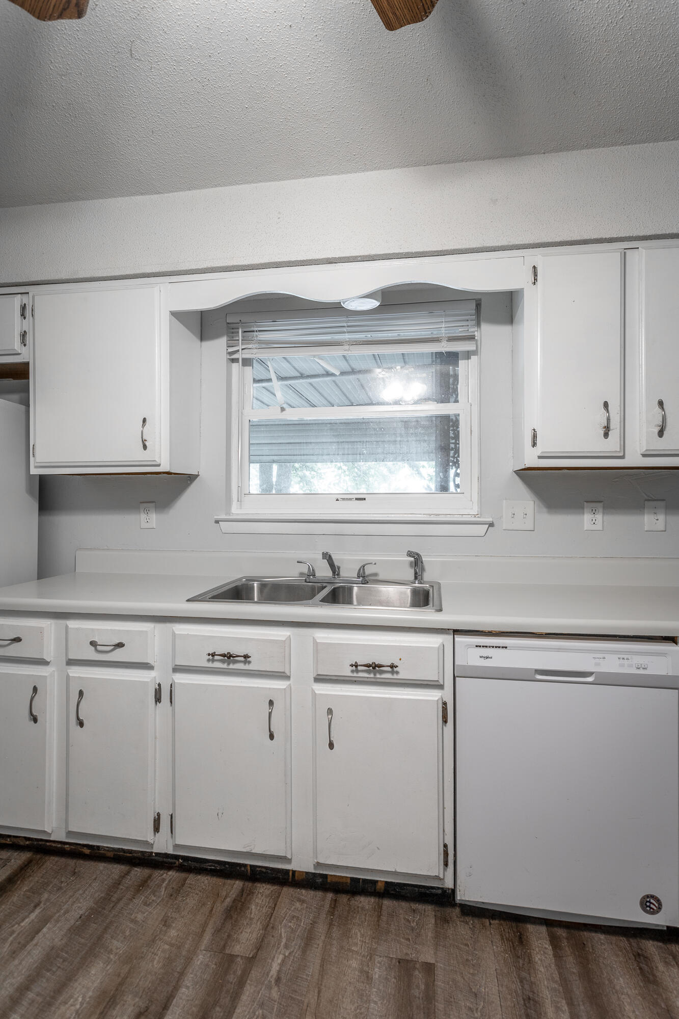 3634 Helen Lane