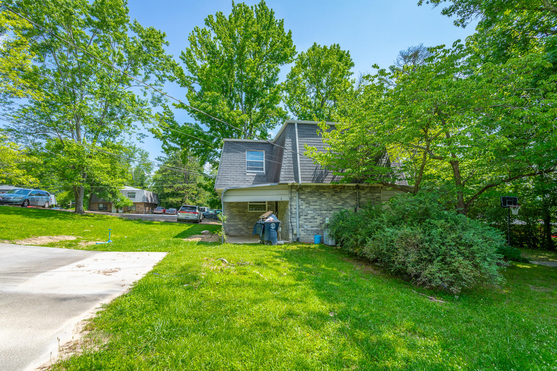 3634 Helen Lane