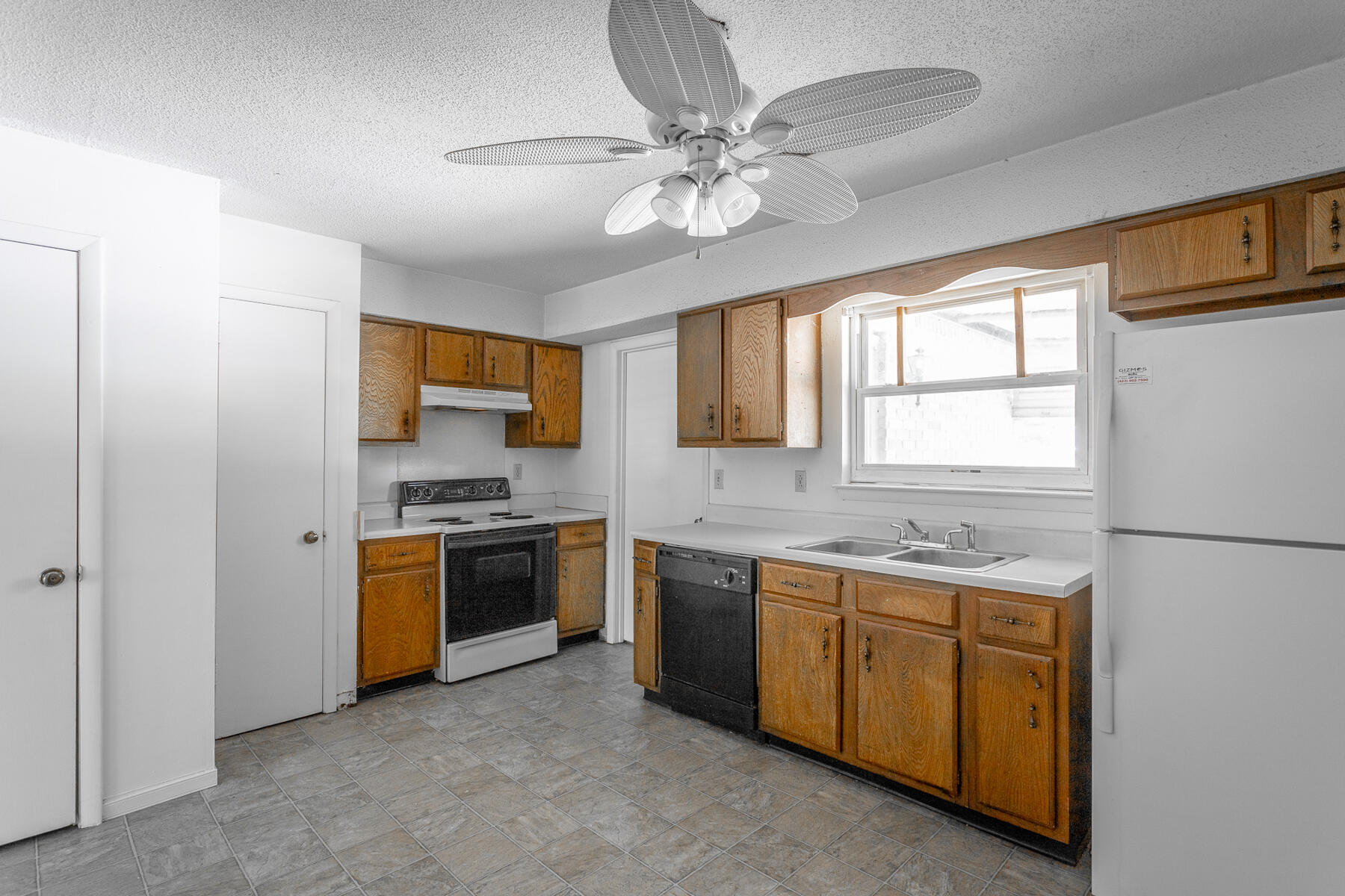 3634 Helen Lane