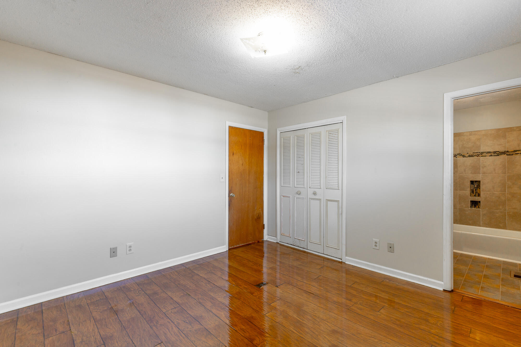 2500 Shenandoah Drive