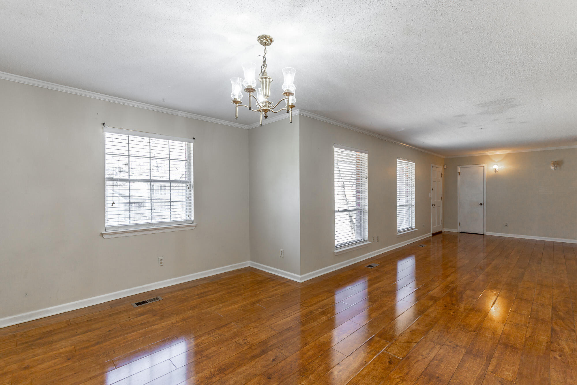 2500 Shenandoah Drive