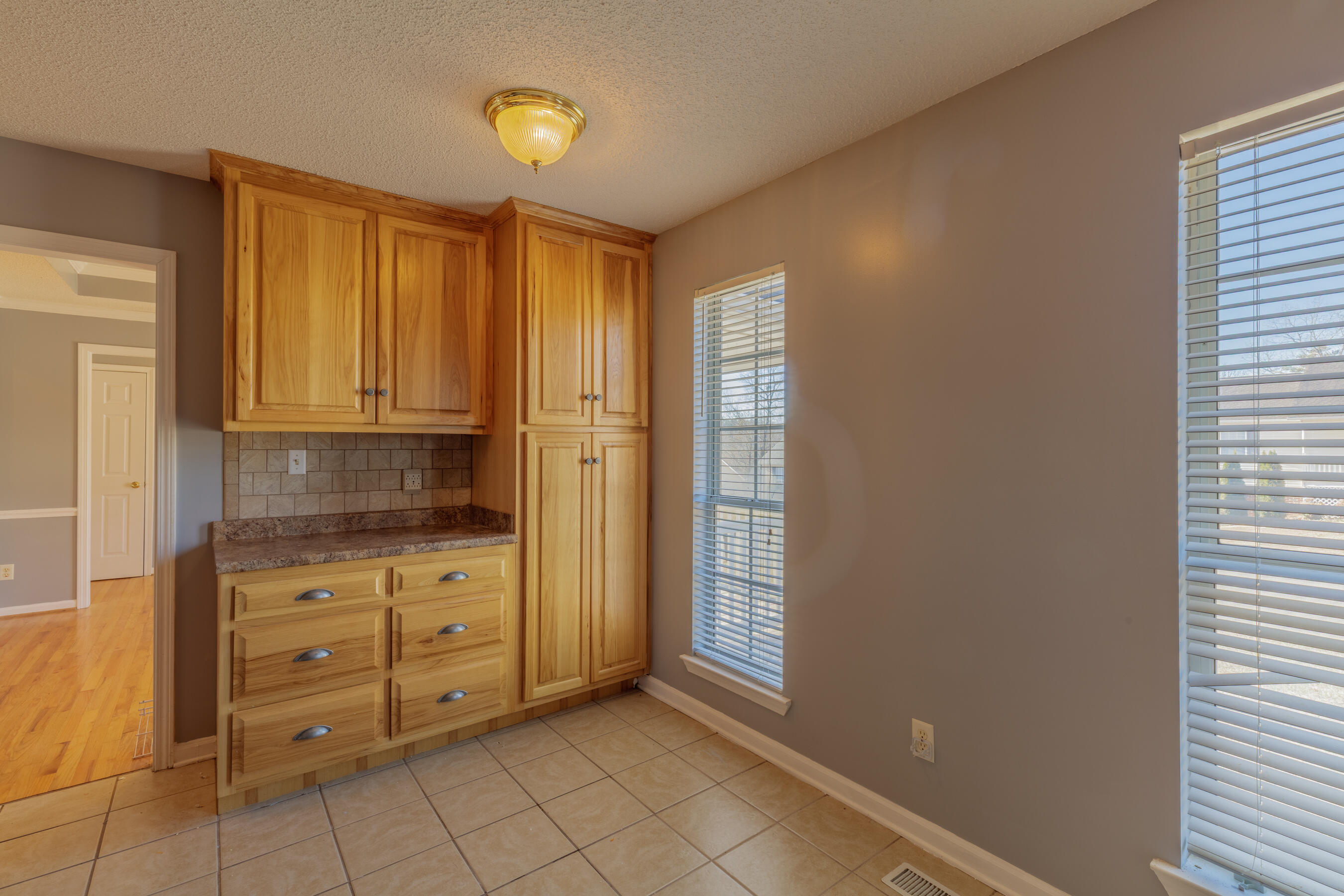 12796 Emerald Creek Circle