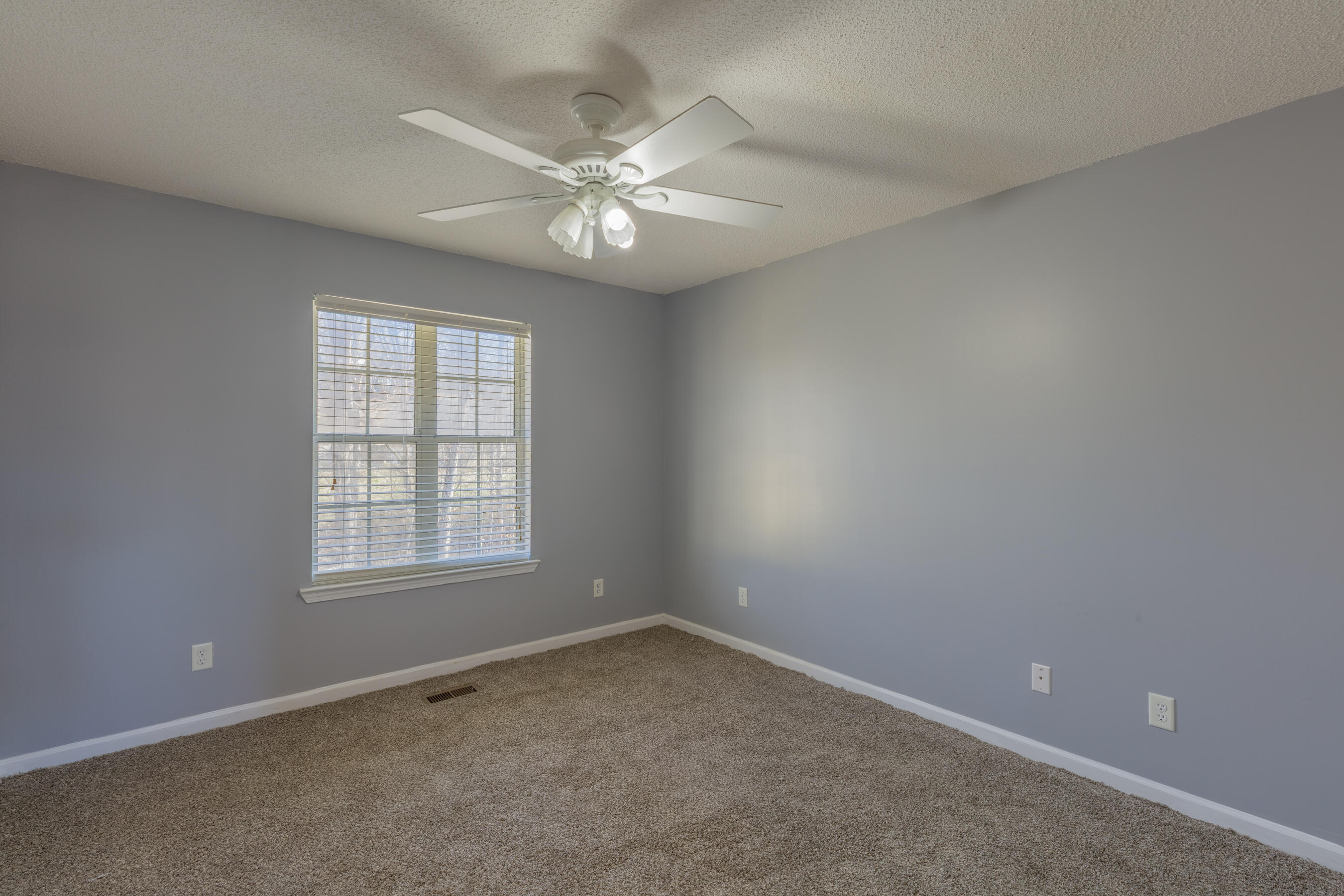 12796 Emerald Creek Circle