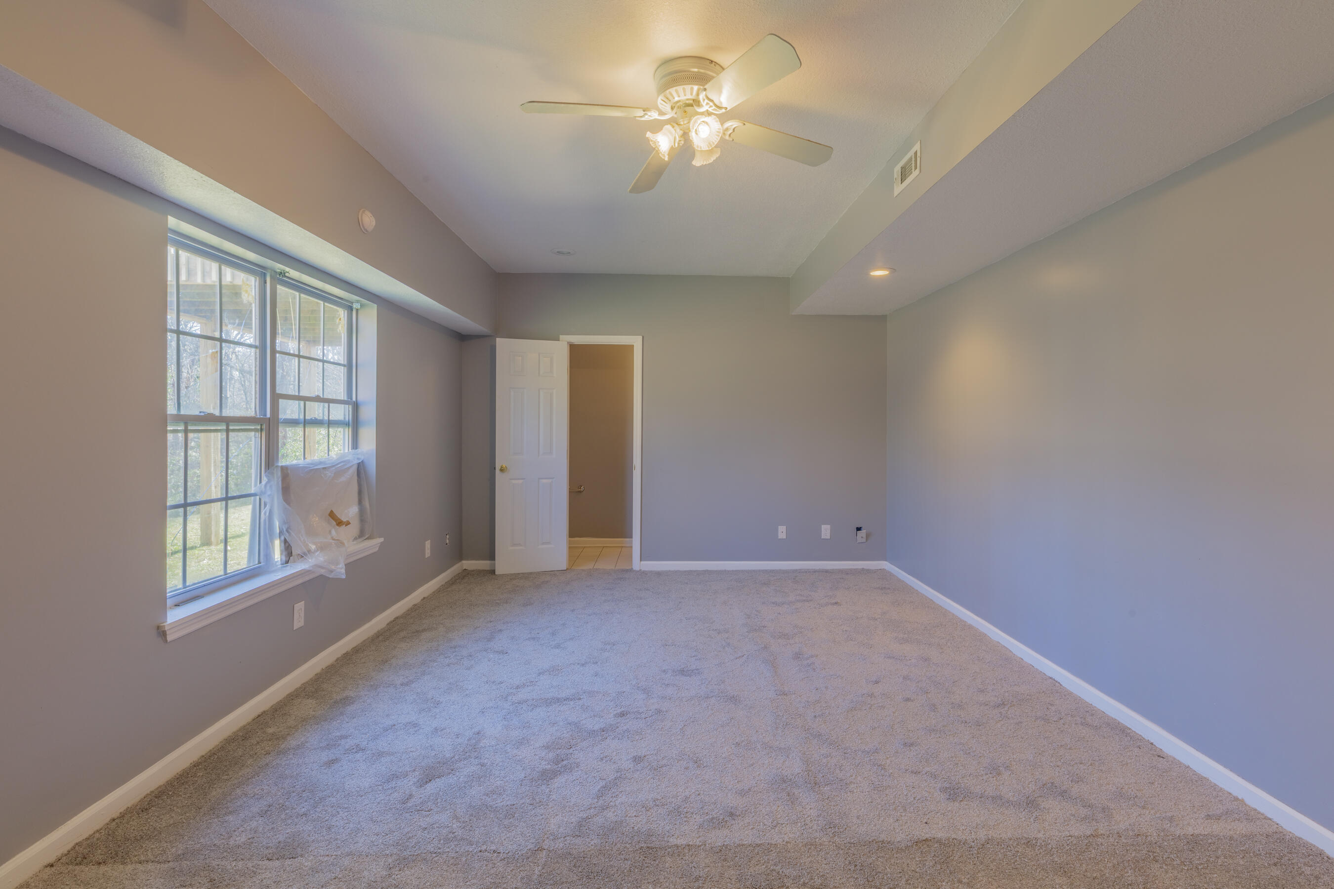 12796 Emerald Creek Circle