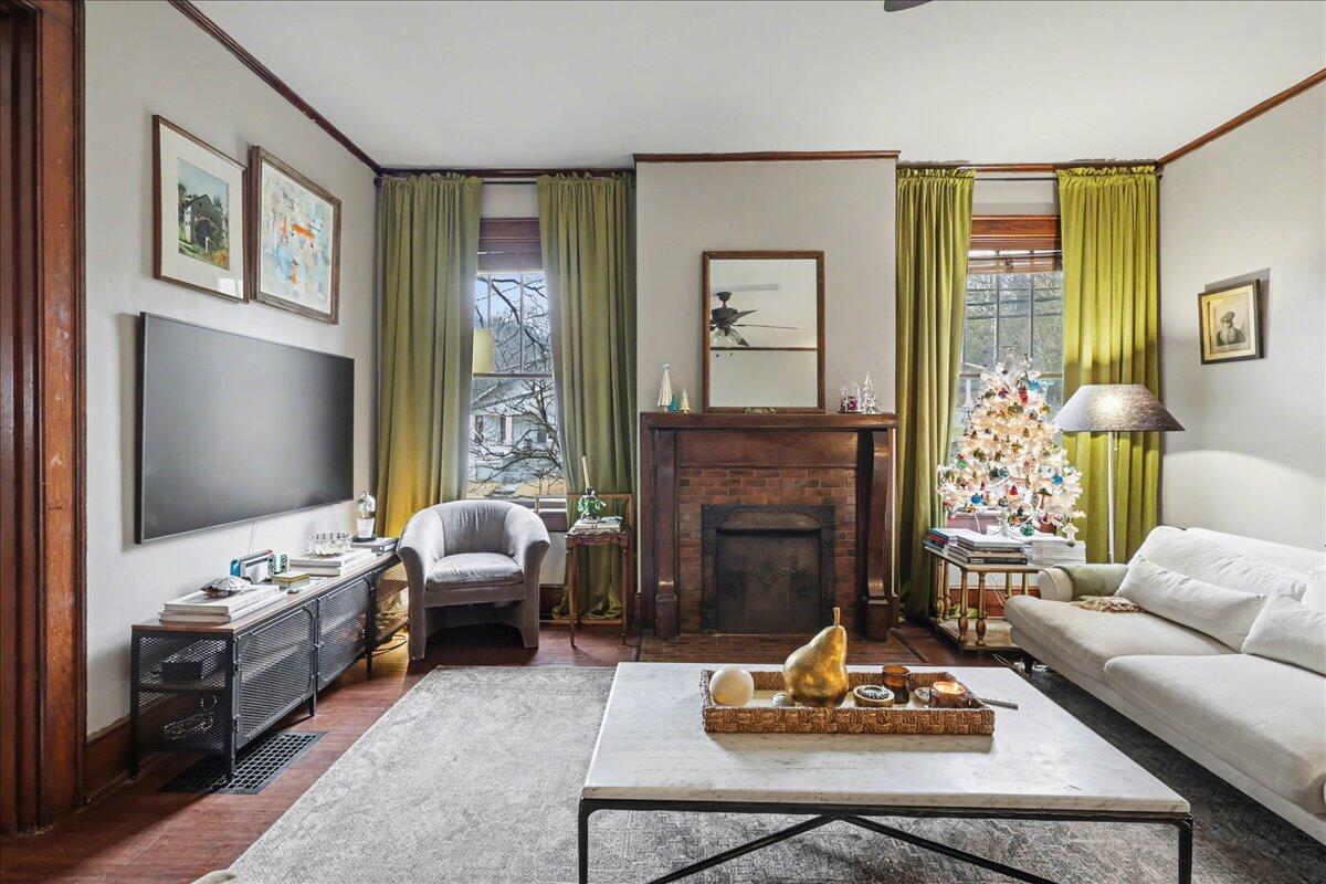 3007 Campbell Street