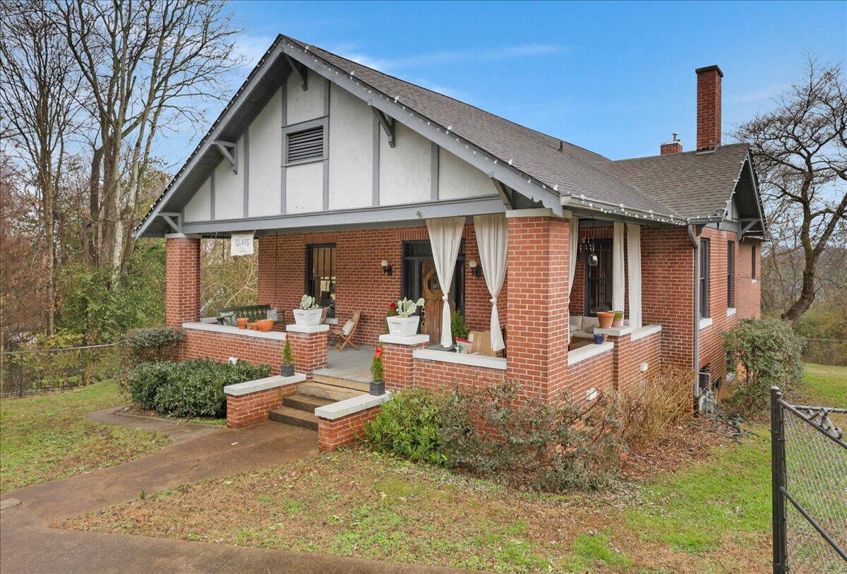 3007 Campbell Street