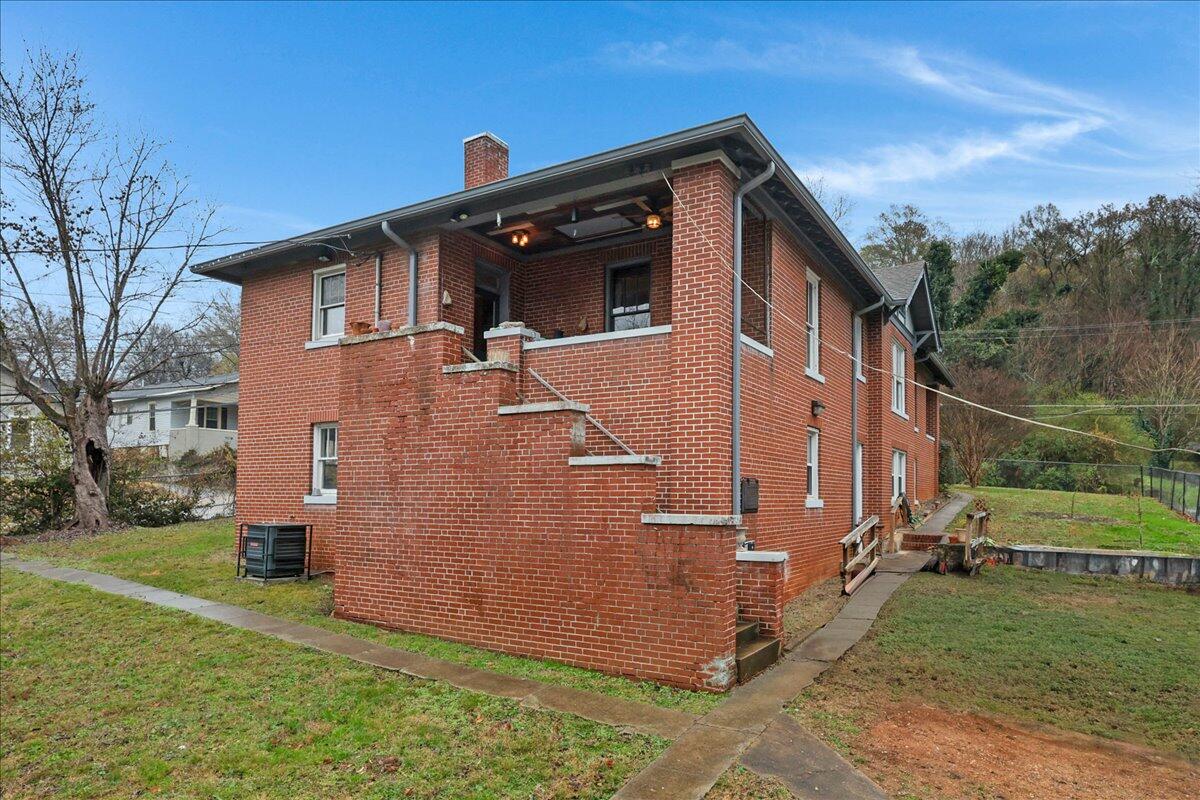 3007 Campbell Street