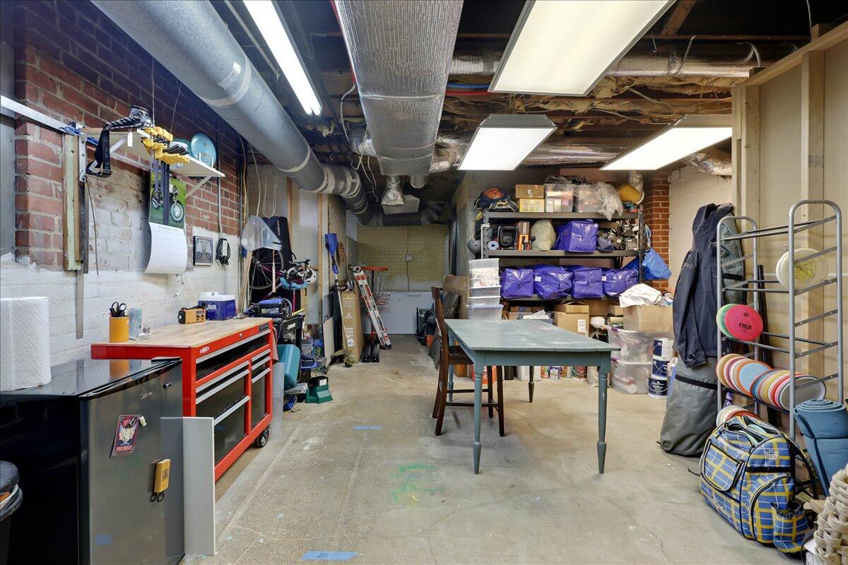 3007 Campbell Street