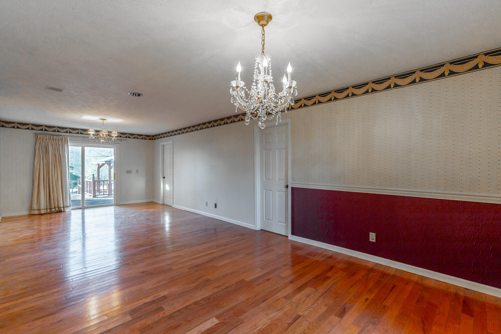 521 Countryside Drive