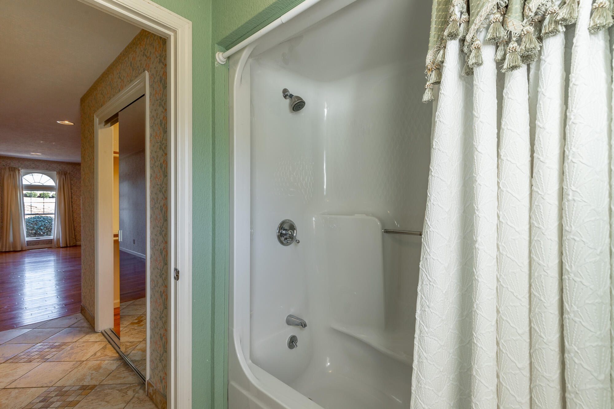 521 Countryside Drive