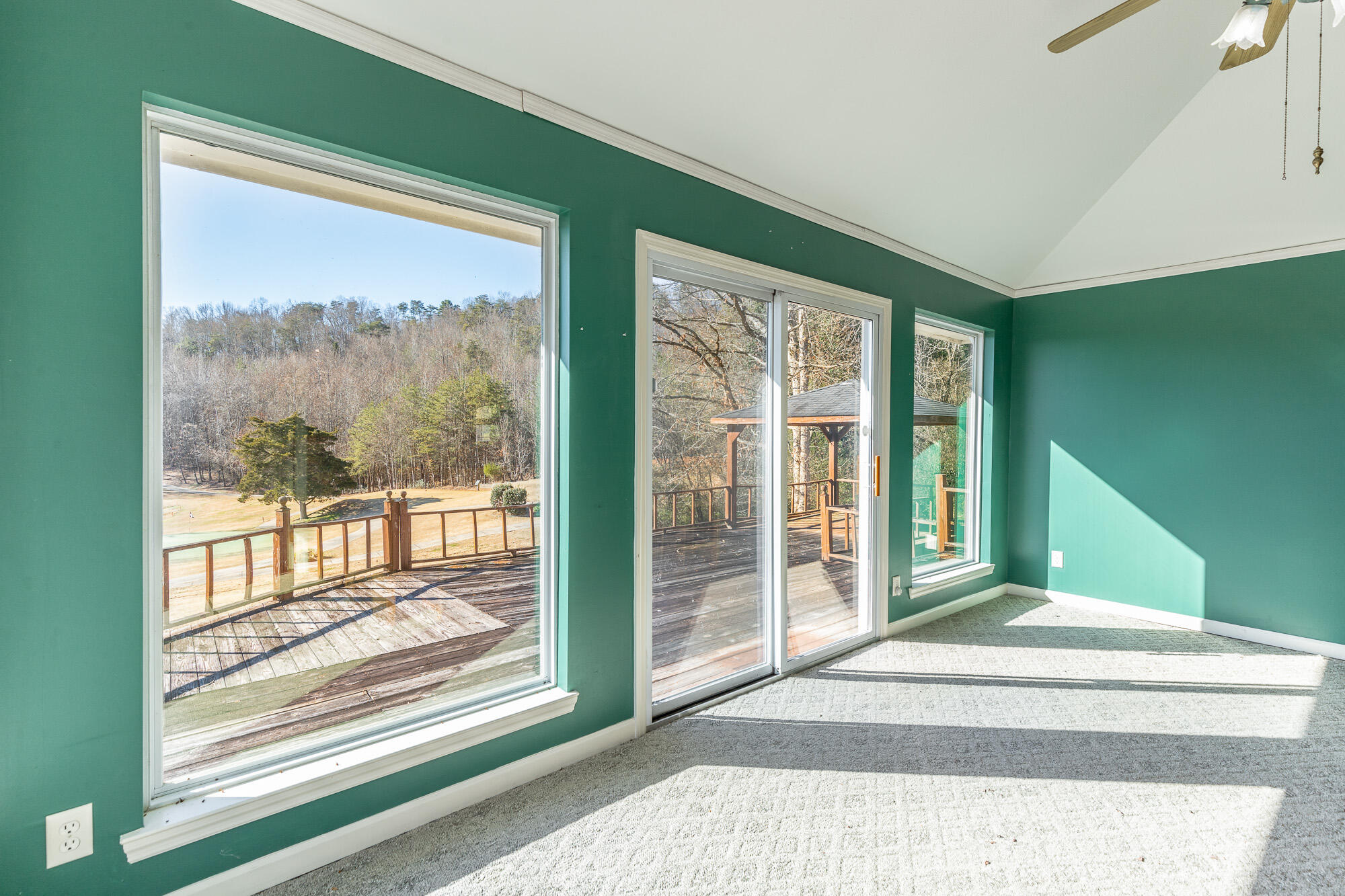 521 Countryside Drive