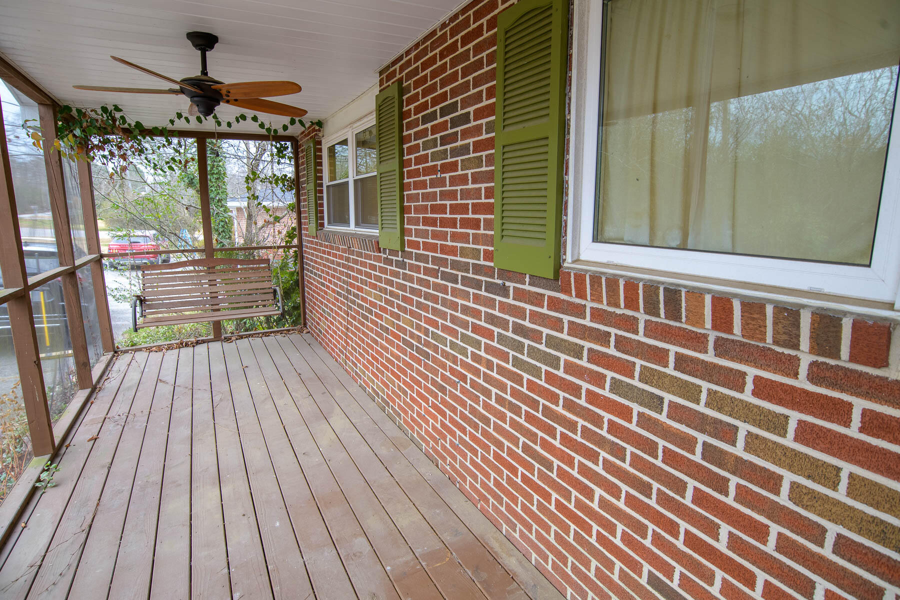 8228 Pine Ridge Road