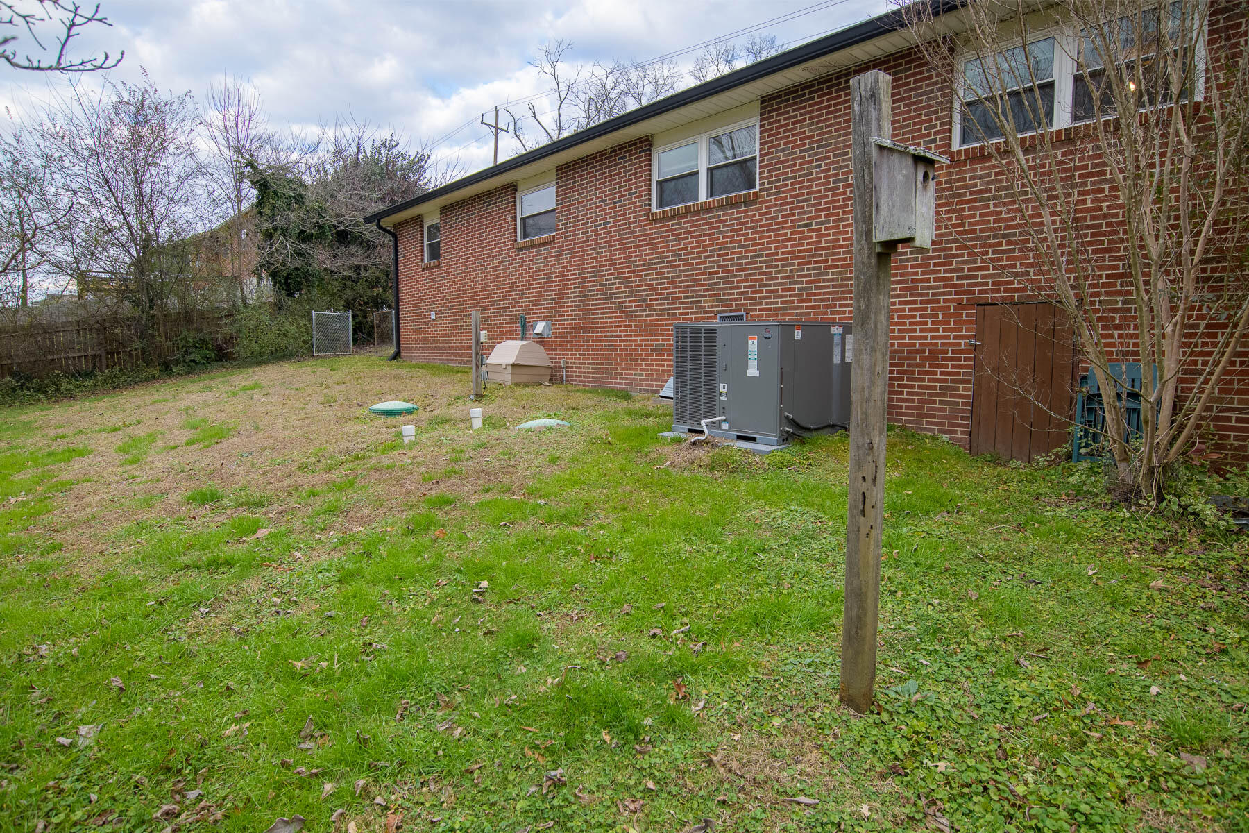 8228 Pine Ridge Road