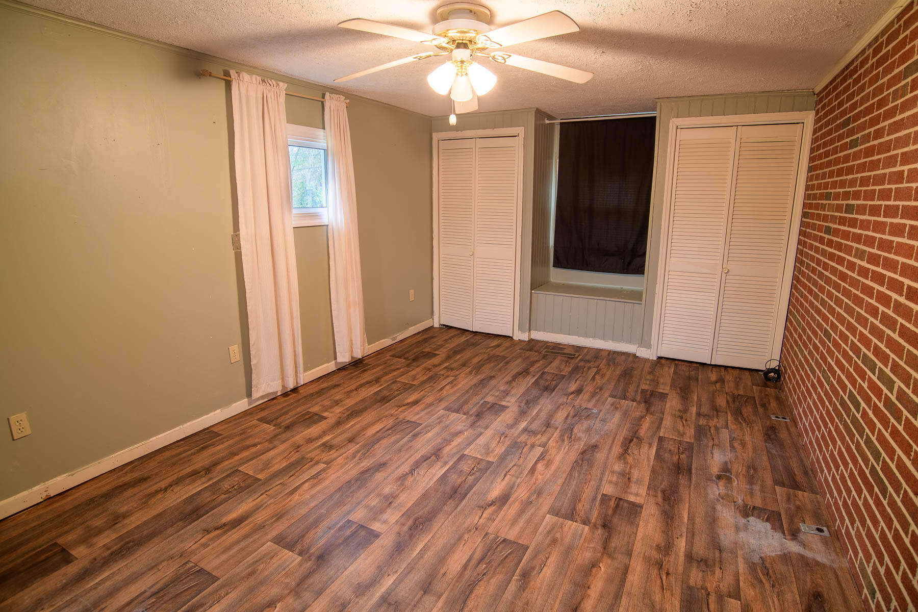 8228 Pine Ridge Road