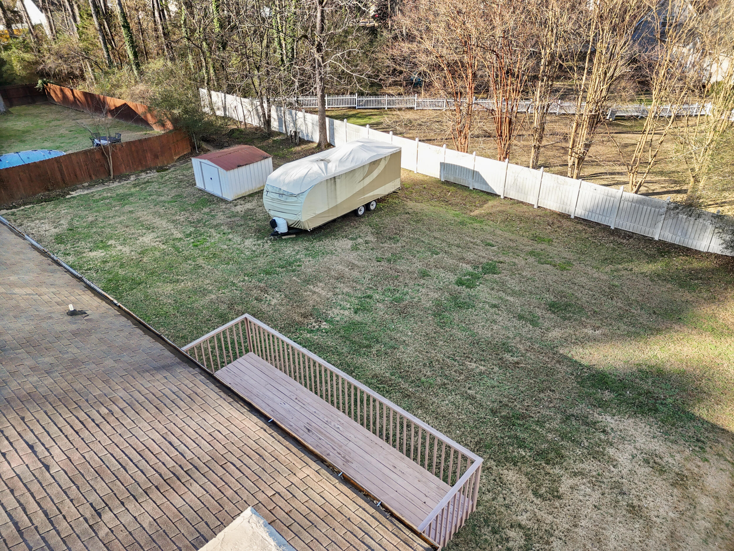 909 Chestnut Wood Lane