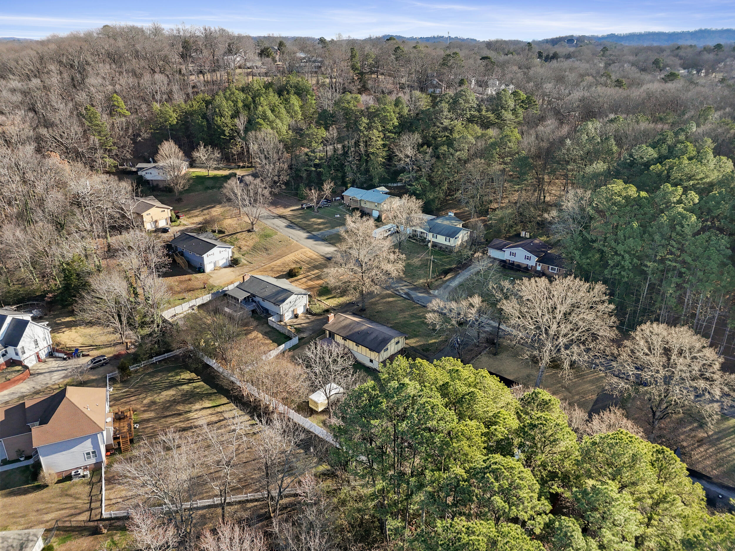 909 Chestnut Wood Lane