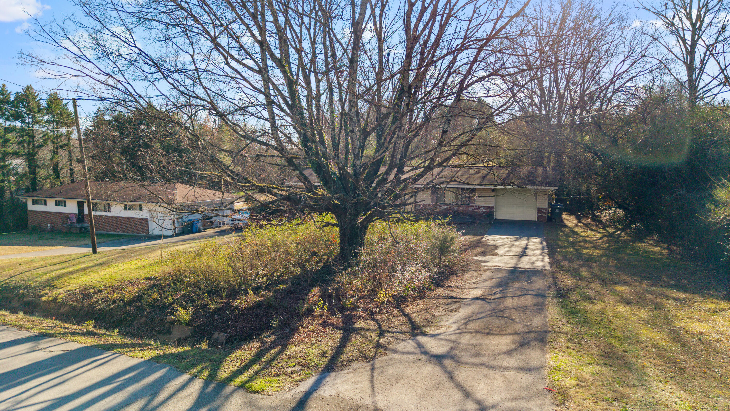 3208 Kings Point Road