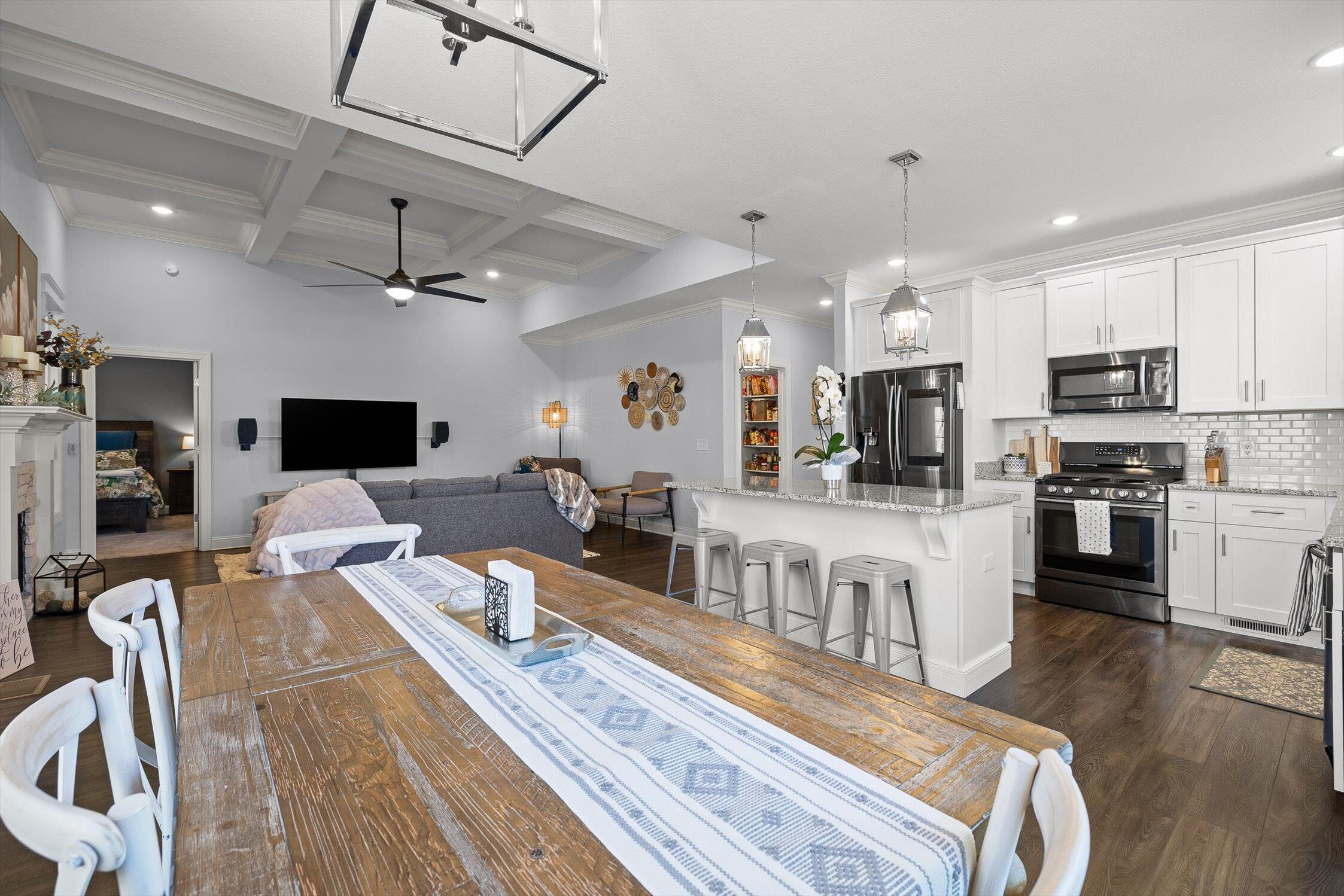 7176 Klingler Lane