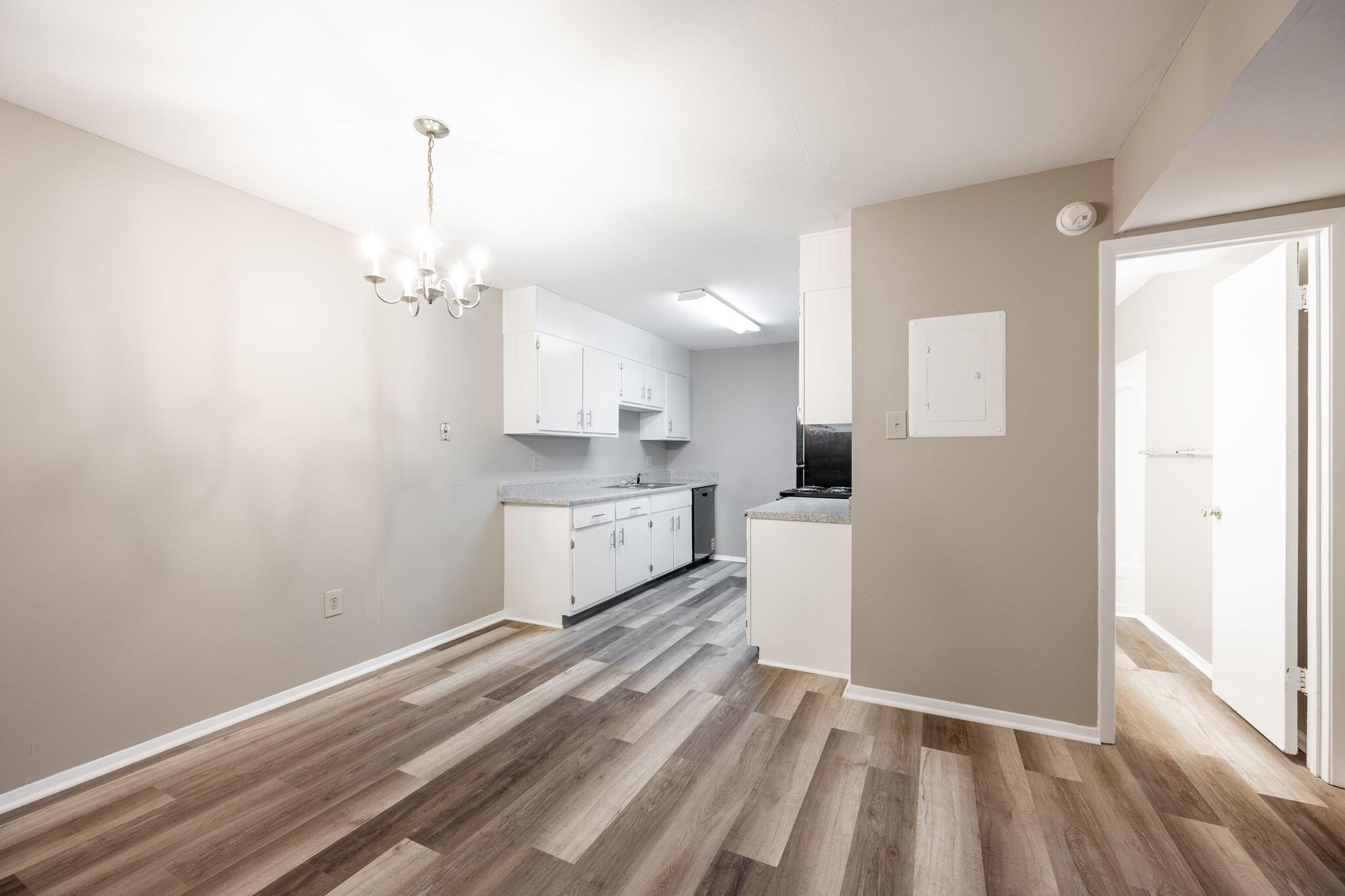 900 Mountain Creek Road, # 184