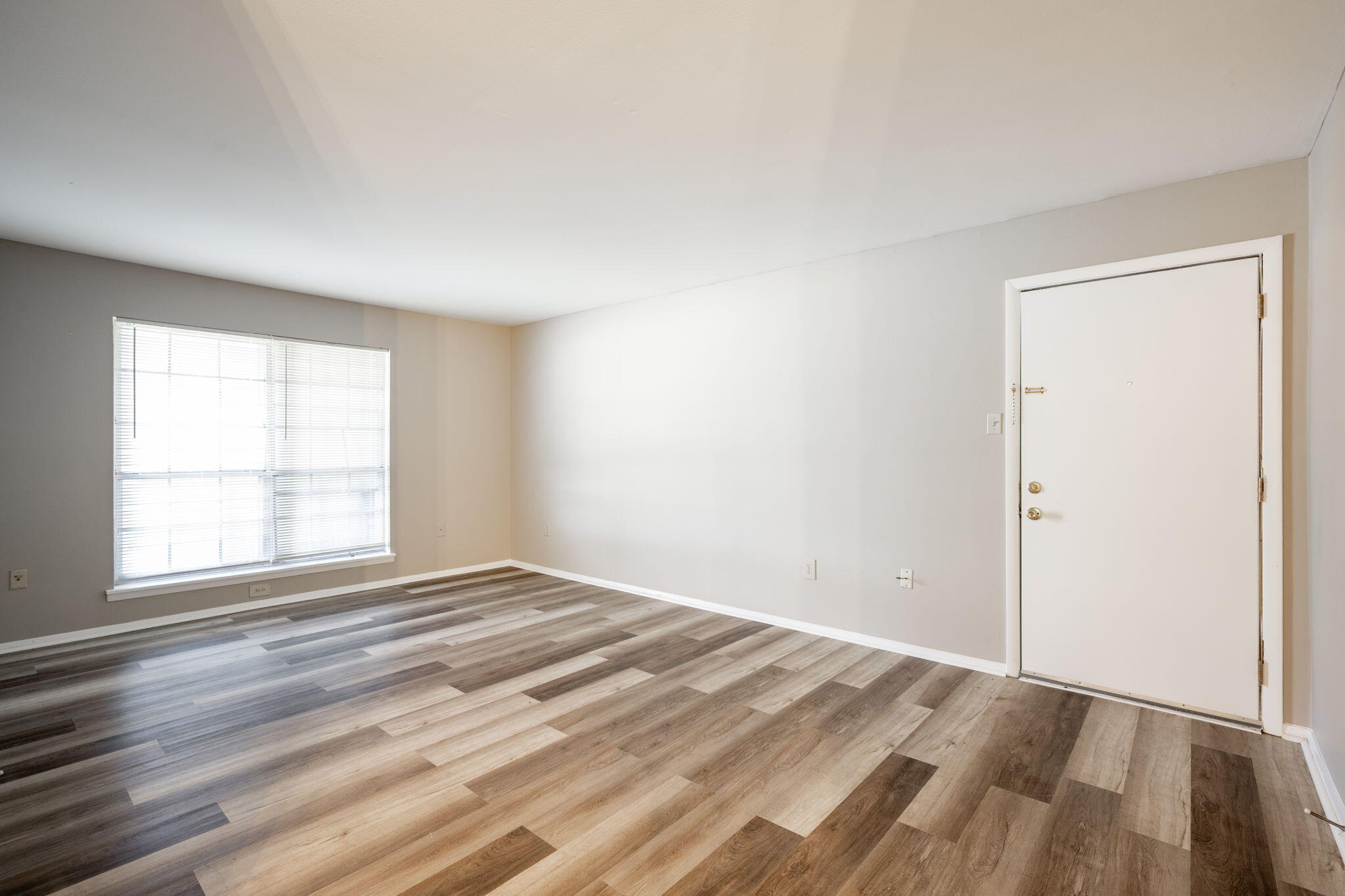 900 Mountain Creek Road, # 184