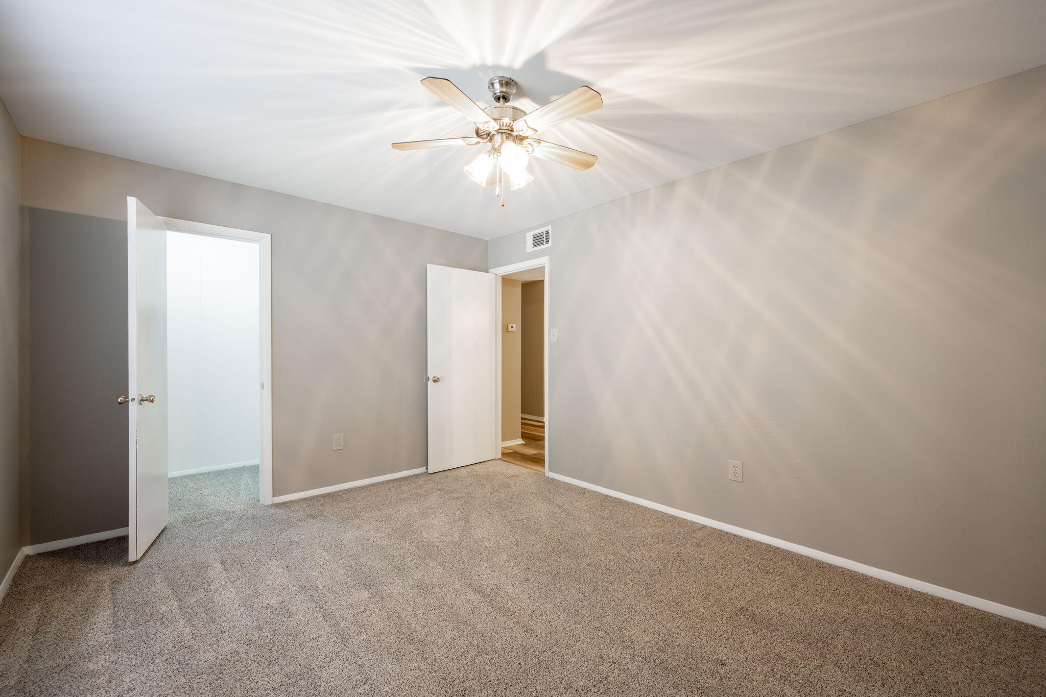 900 Mountain Creek Road, # 184