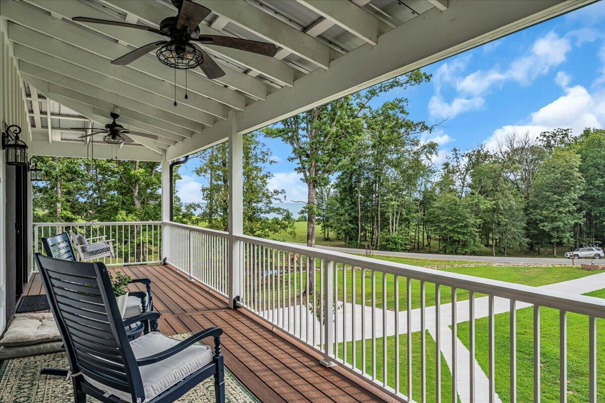 415 River Bluffs Drive