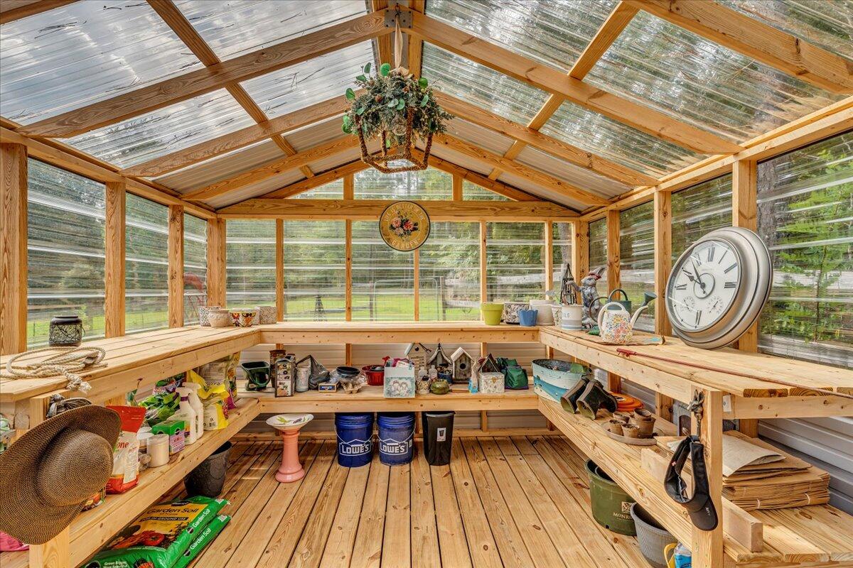 415 River Bluffs Drive