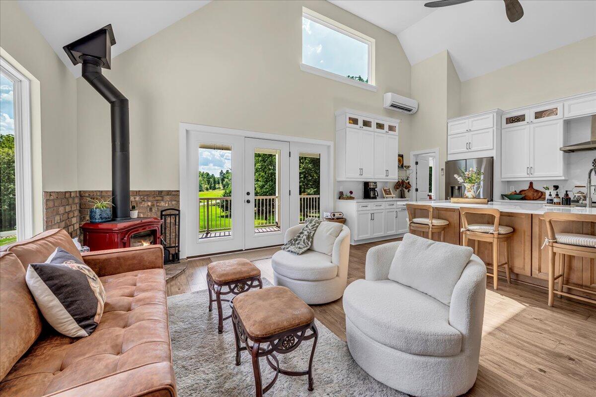 415 River Bluffs Drive