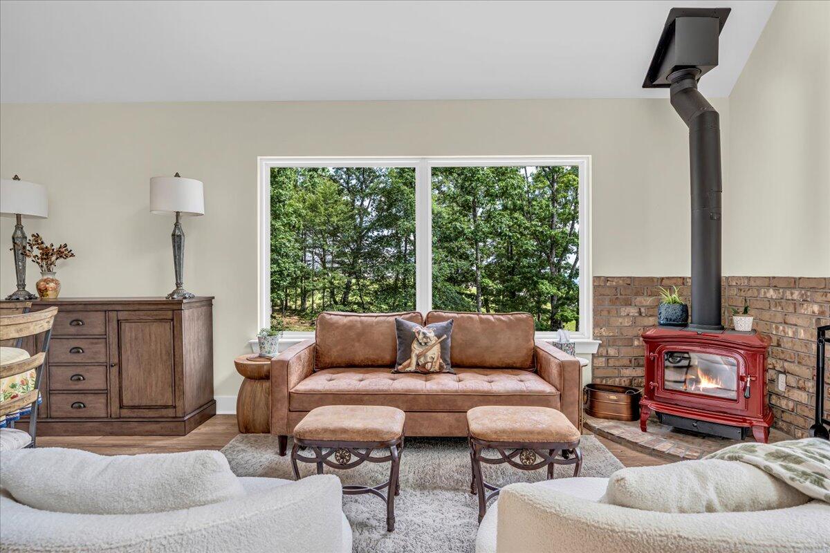 415 River Bluffs Drive