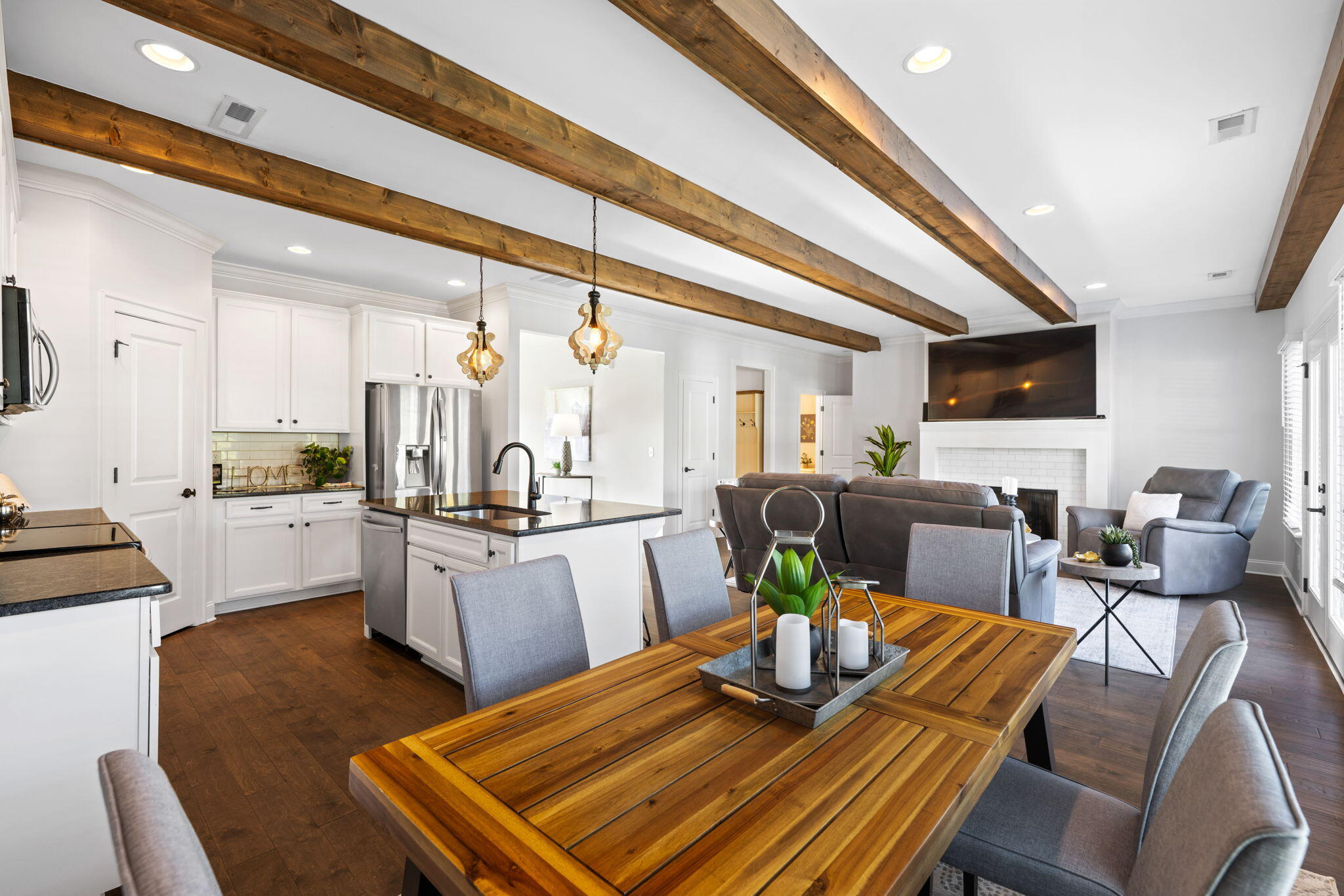 1213 Baldwin Field Circle Circle