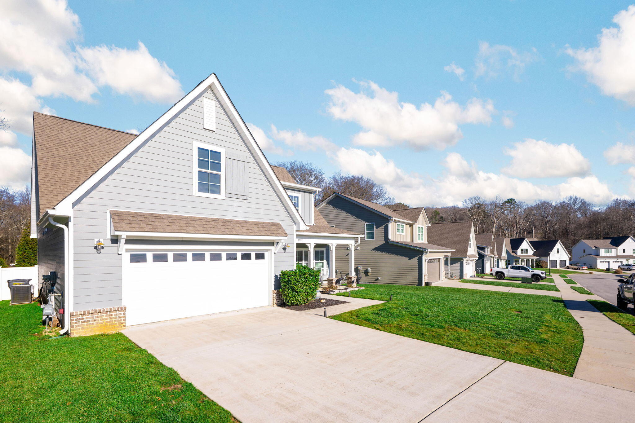 1213 Baldwin Field Circle Circle