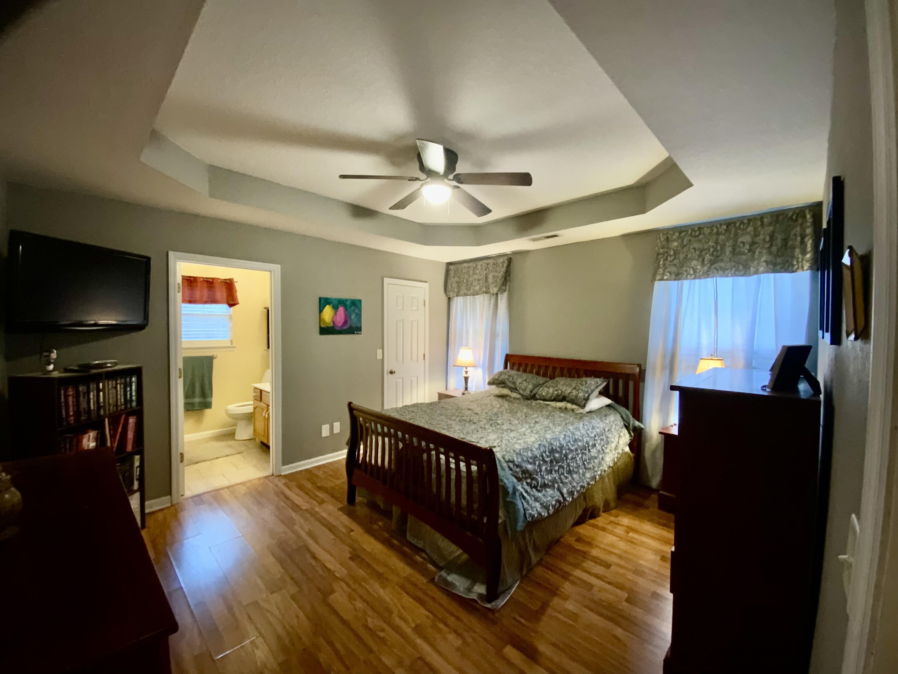 634 N Peppercorn Lane