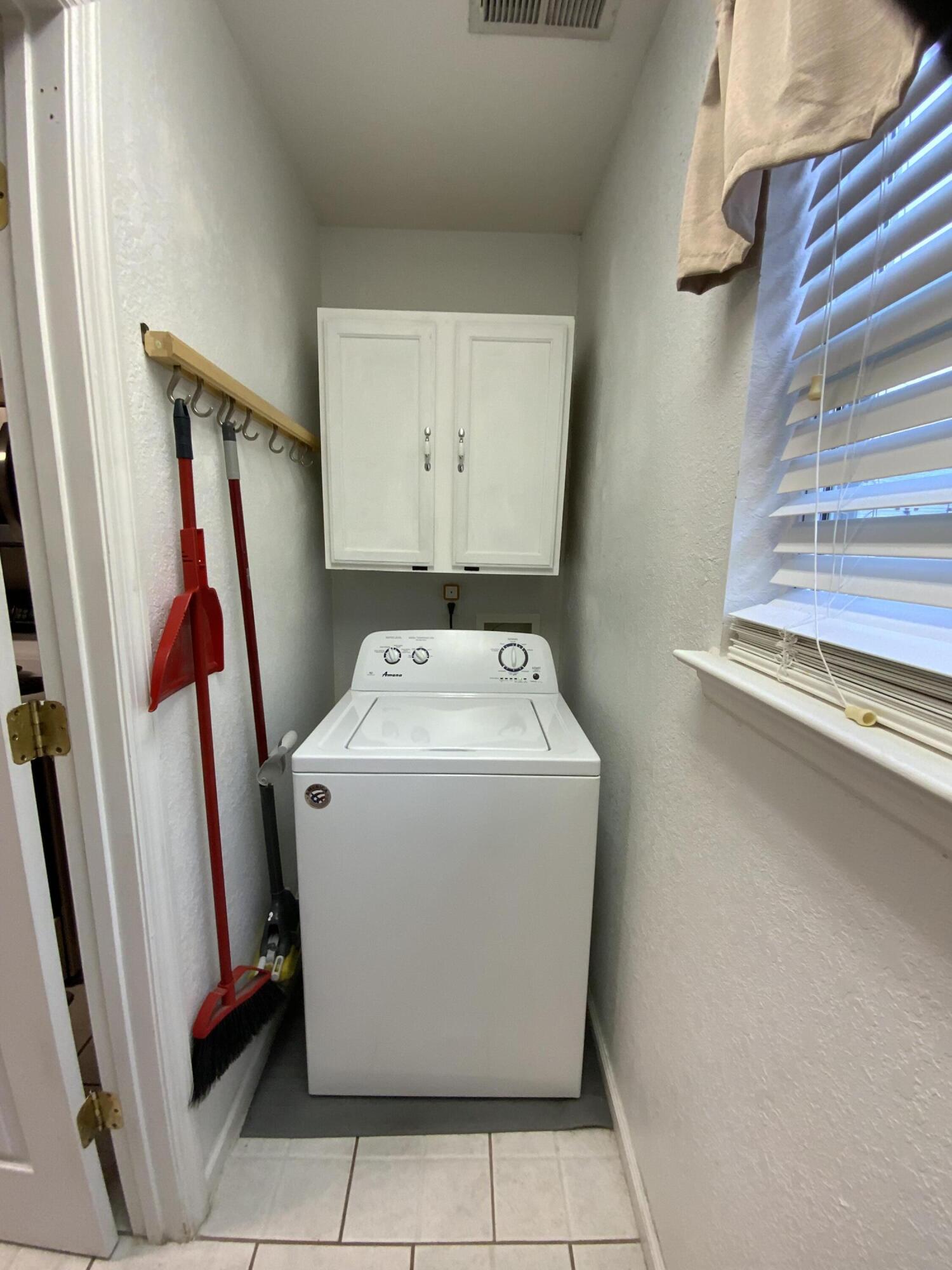 634 N Peppercorn Lane