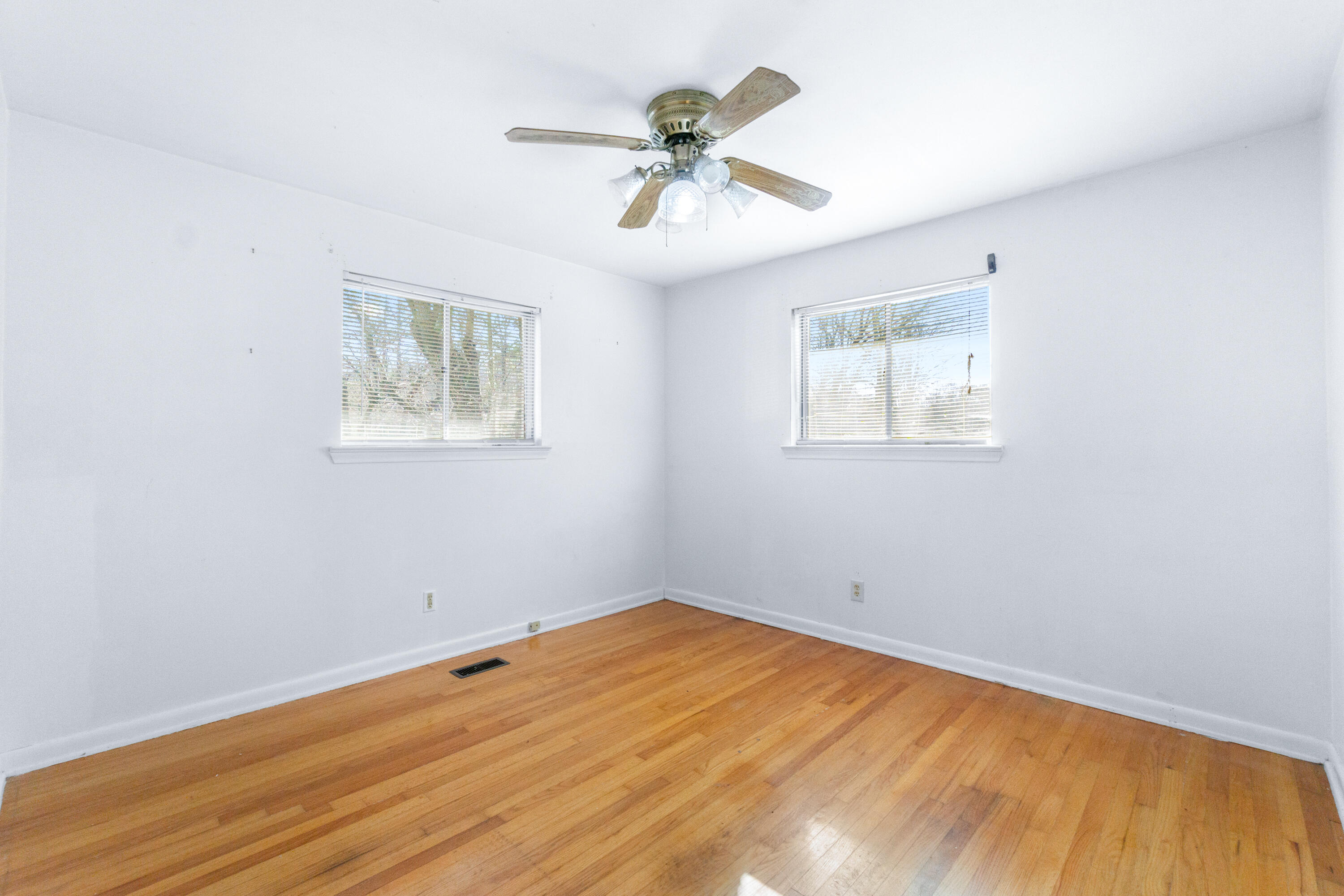 2515 Arbor Creek Way