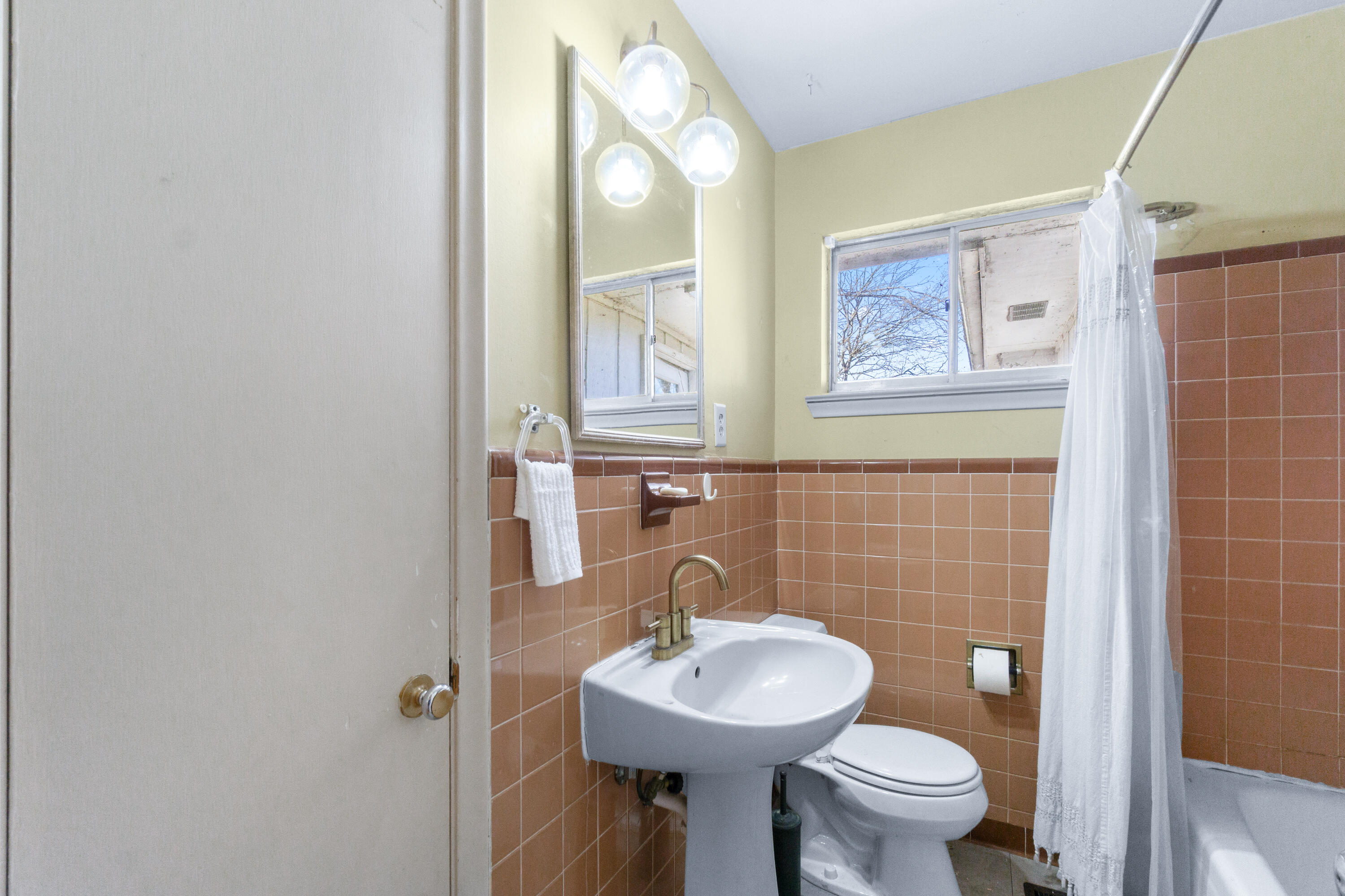 2515 Arbor Creek Way