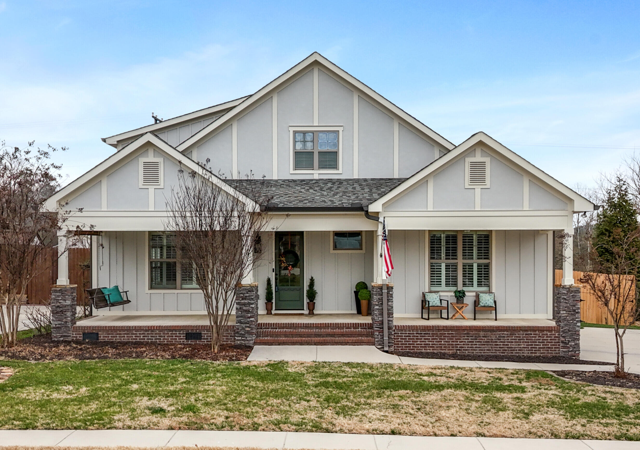 3528 Morning Dew Cove