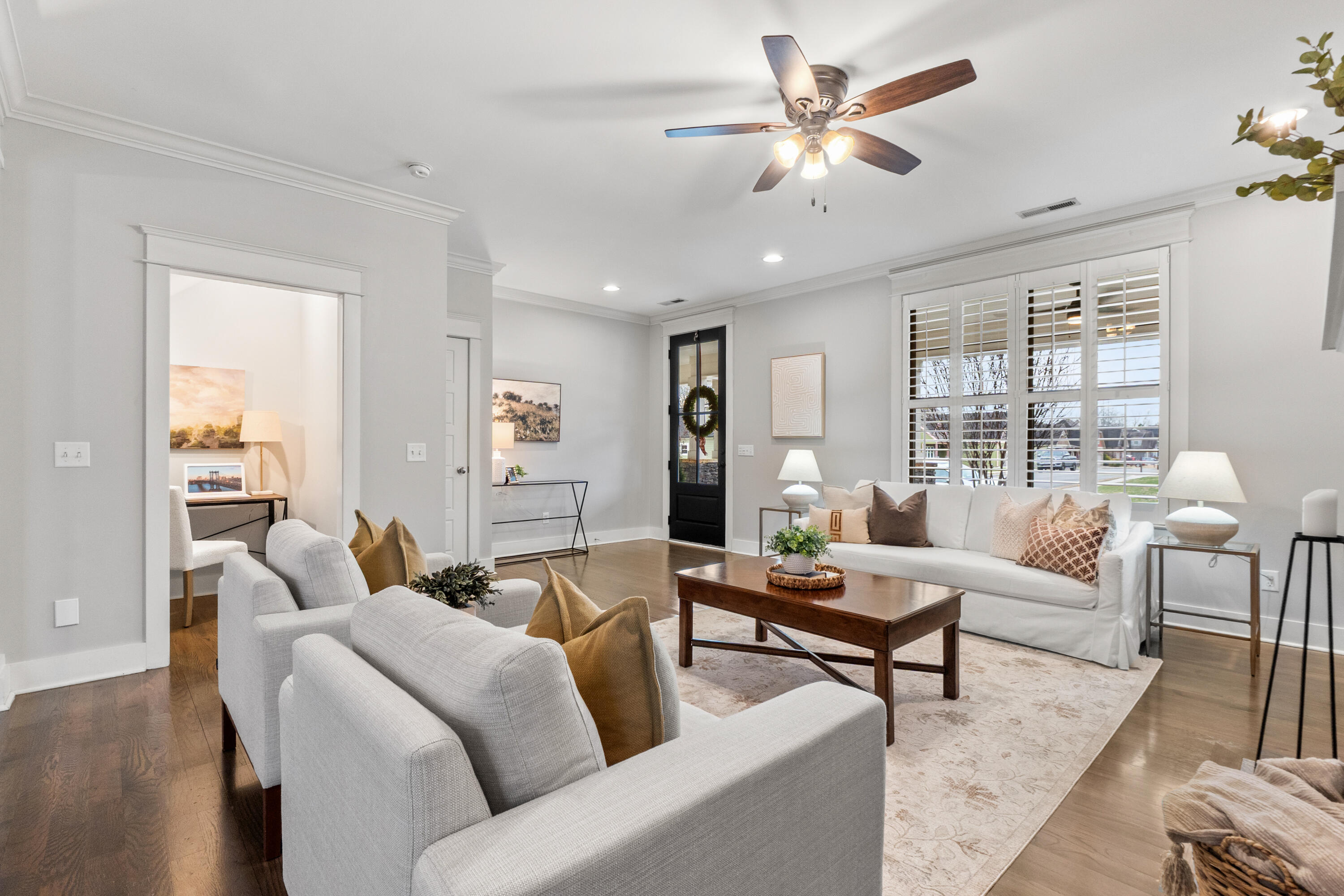 3528 Morning Dew Cove