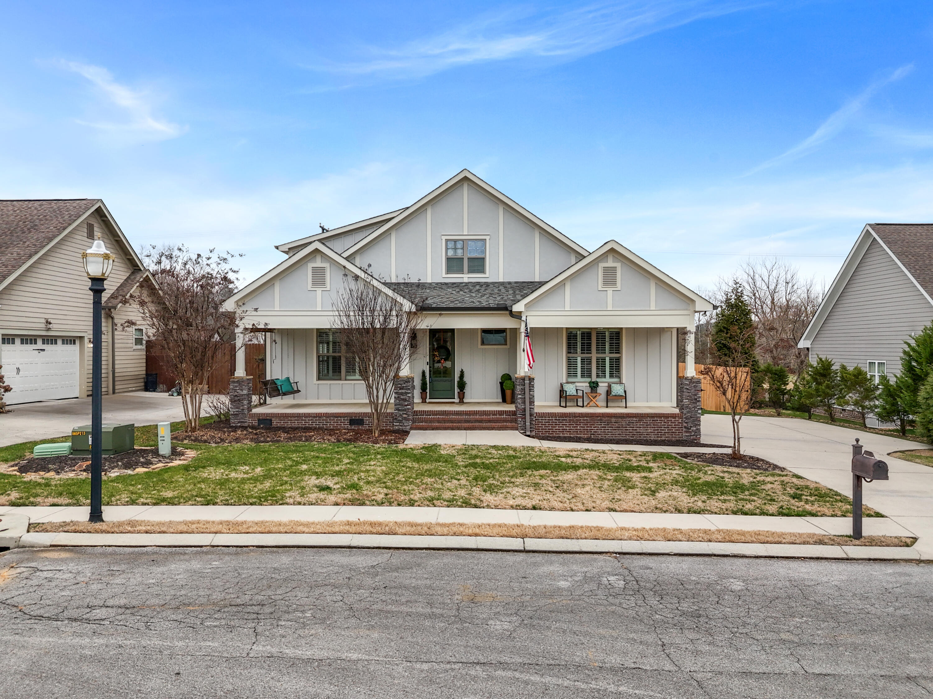 3528 Morning Dew Cove