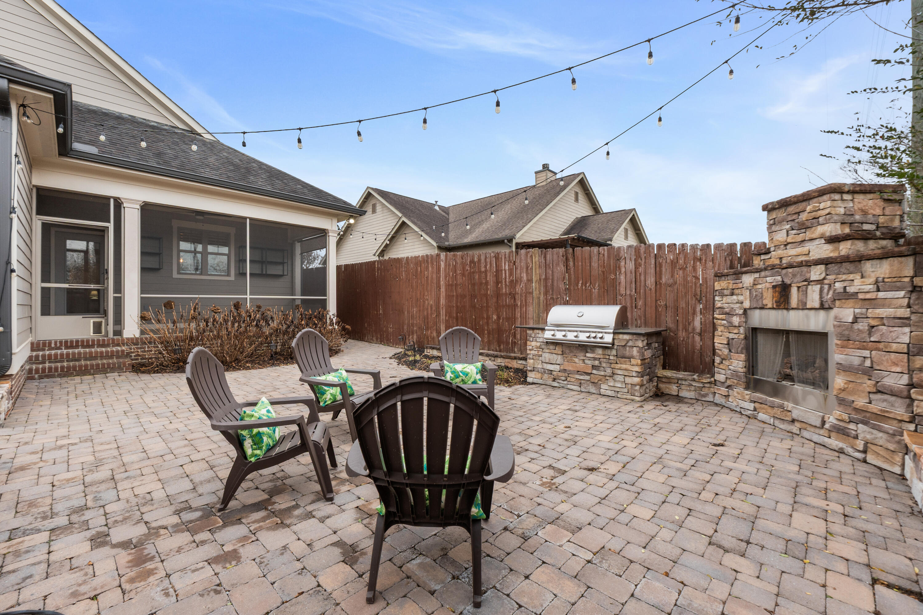 3528 Morning Dew Cove