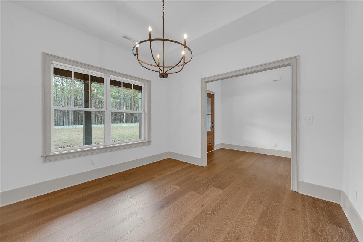 3200 Crockett Pointe