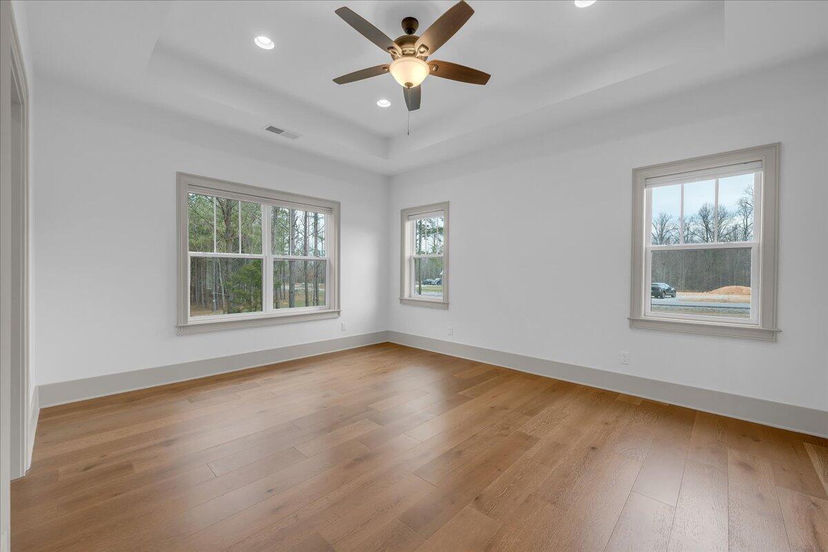 3200 Crockett Pointe