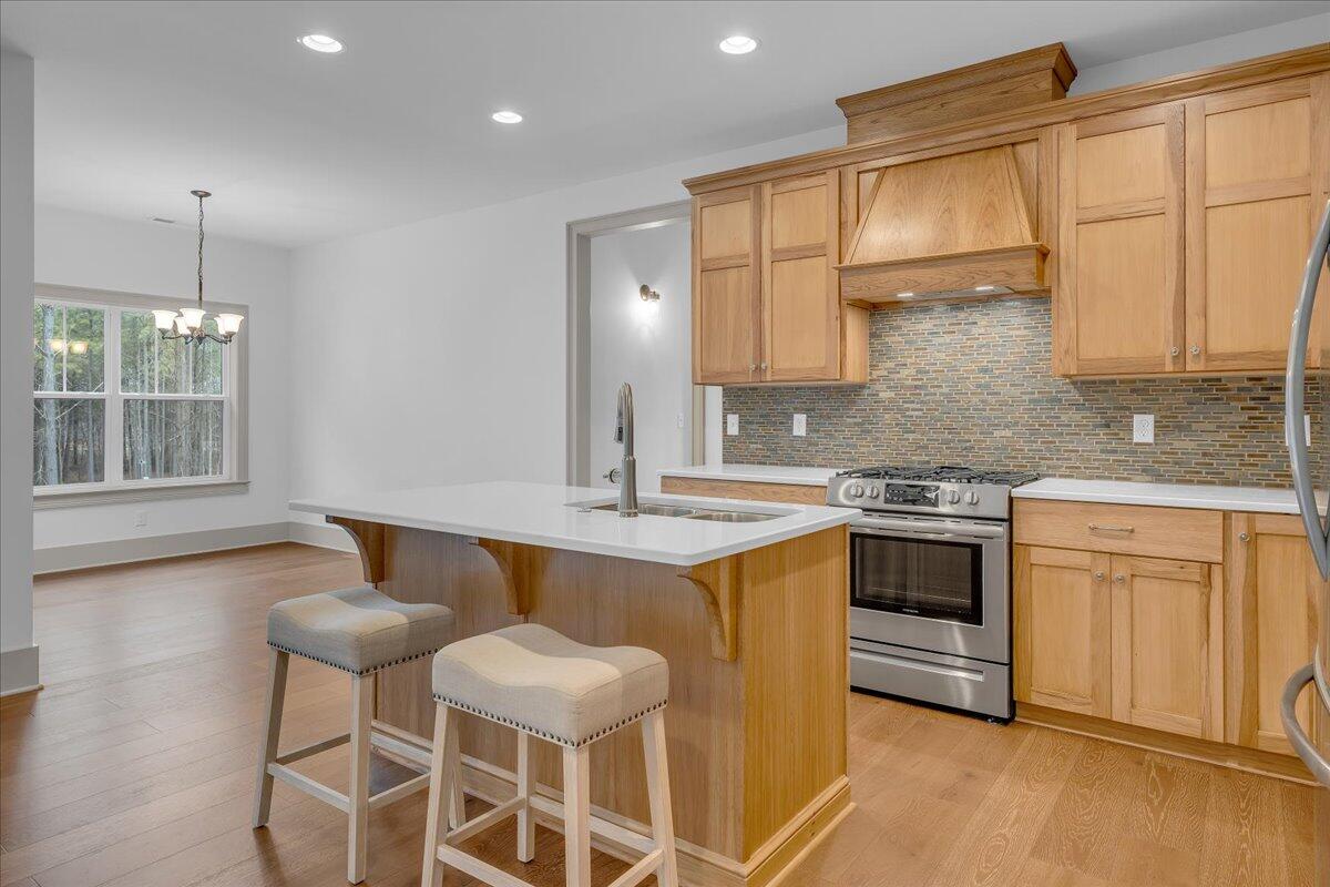 3200 Crockett Pointe