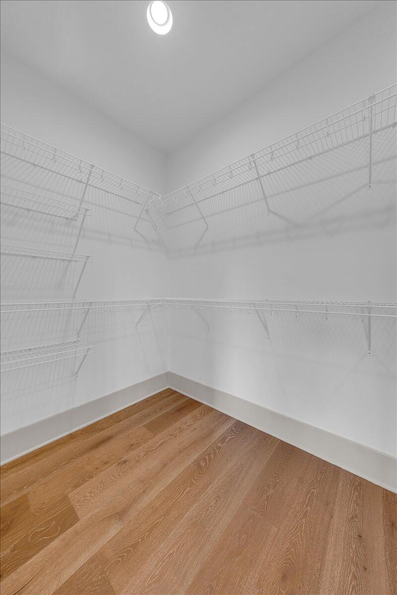 3200 Crockett Pointe