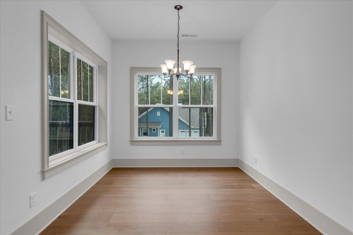 3200 Crockett Pointe