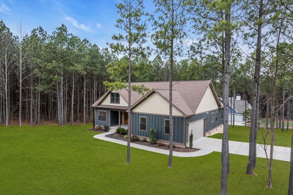 3200 Crockett Pointe