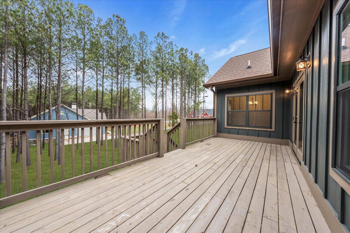 3200 Crockett Pointe