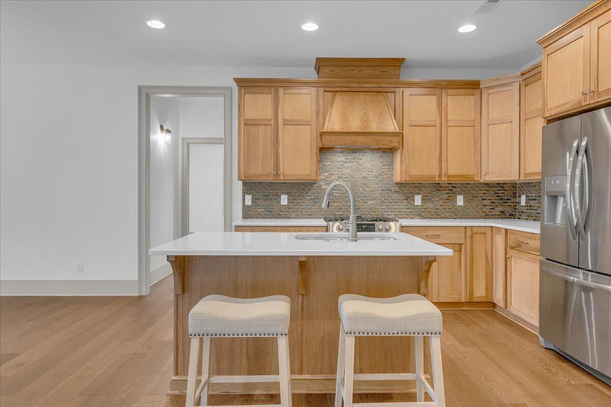 3200 Crockett Pointe