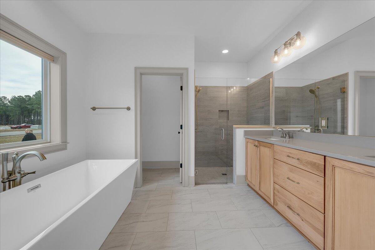 3200 Crockett Pointe