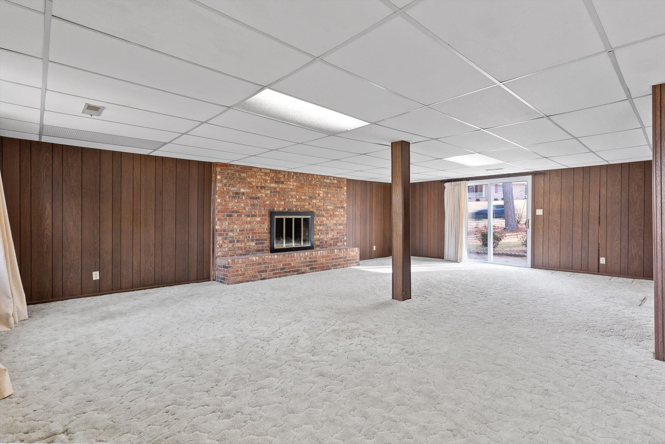 2104 Crown Court Lane